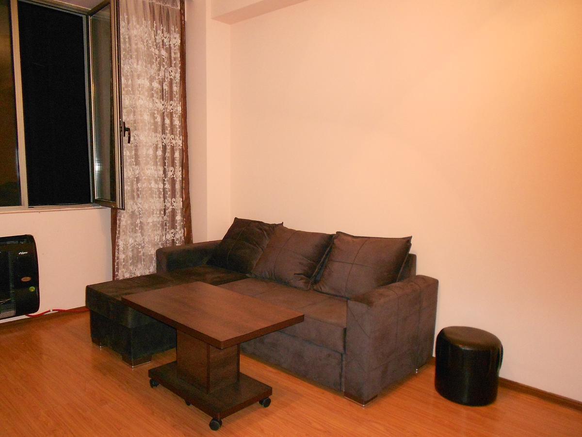 Ucha'S Apartment Batumi Exterior photo